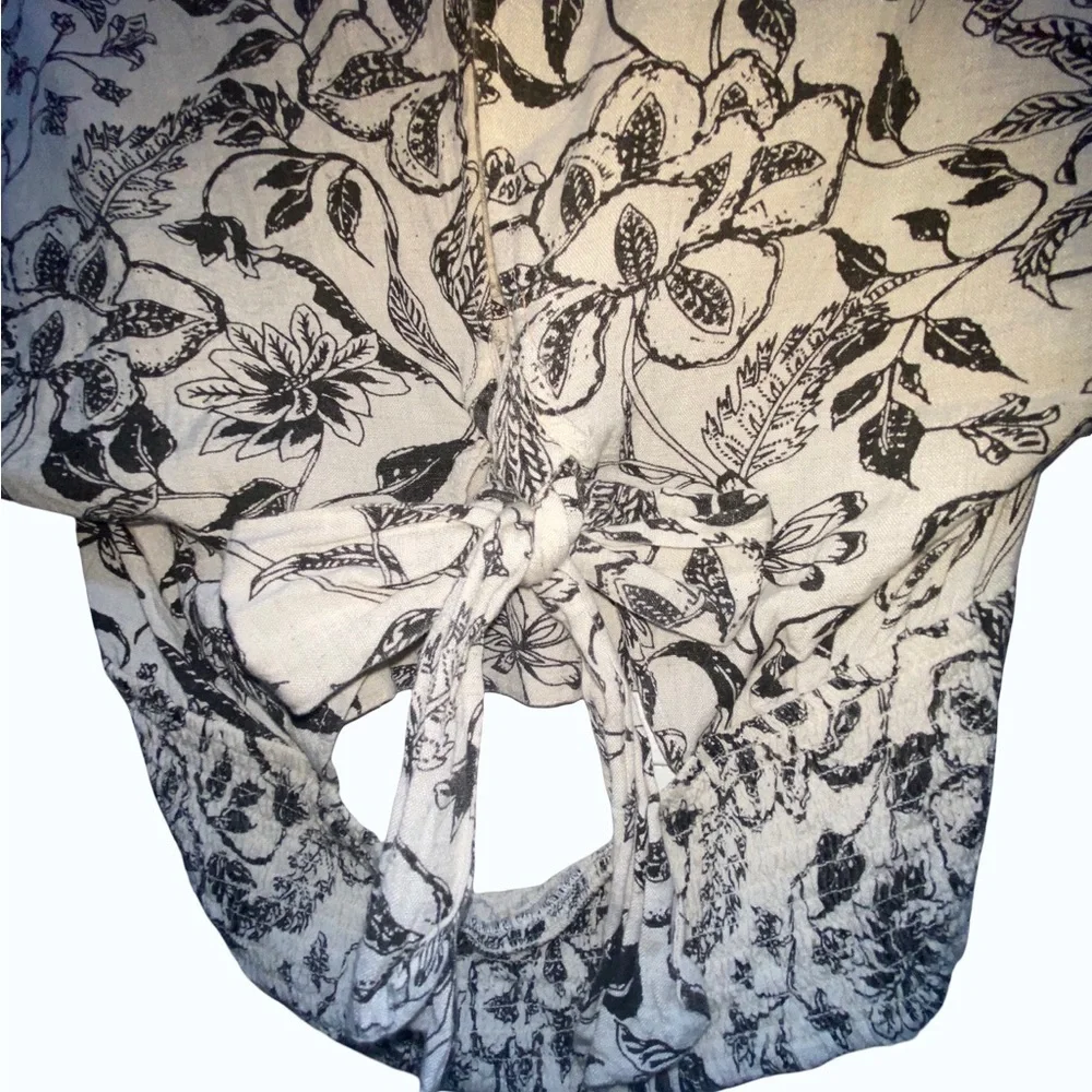 Midnight sky tie back Crop‎ top size L - Picture 3 of 5